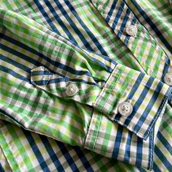 BUNDLE long sleeve button down 3T - Picture 6 of 8
